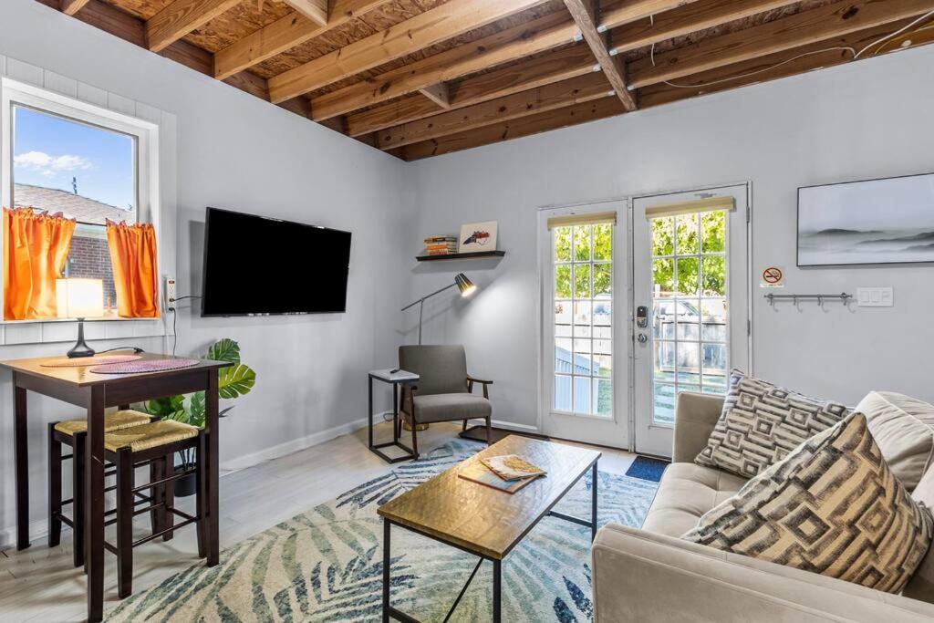 Downtown Guest House Ρόλι Εξωτερικό φωτογραφία